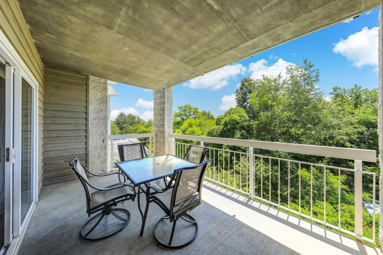 Kickin Back Whispering Pines 343 Apartment Pigeon Forge Exterior photo